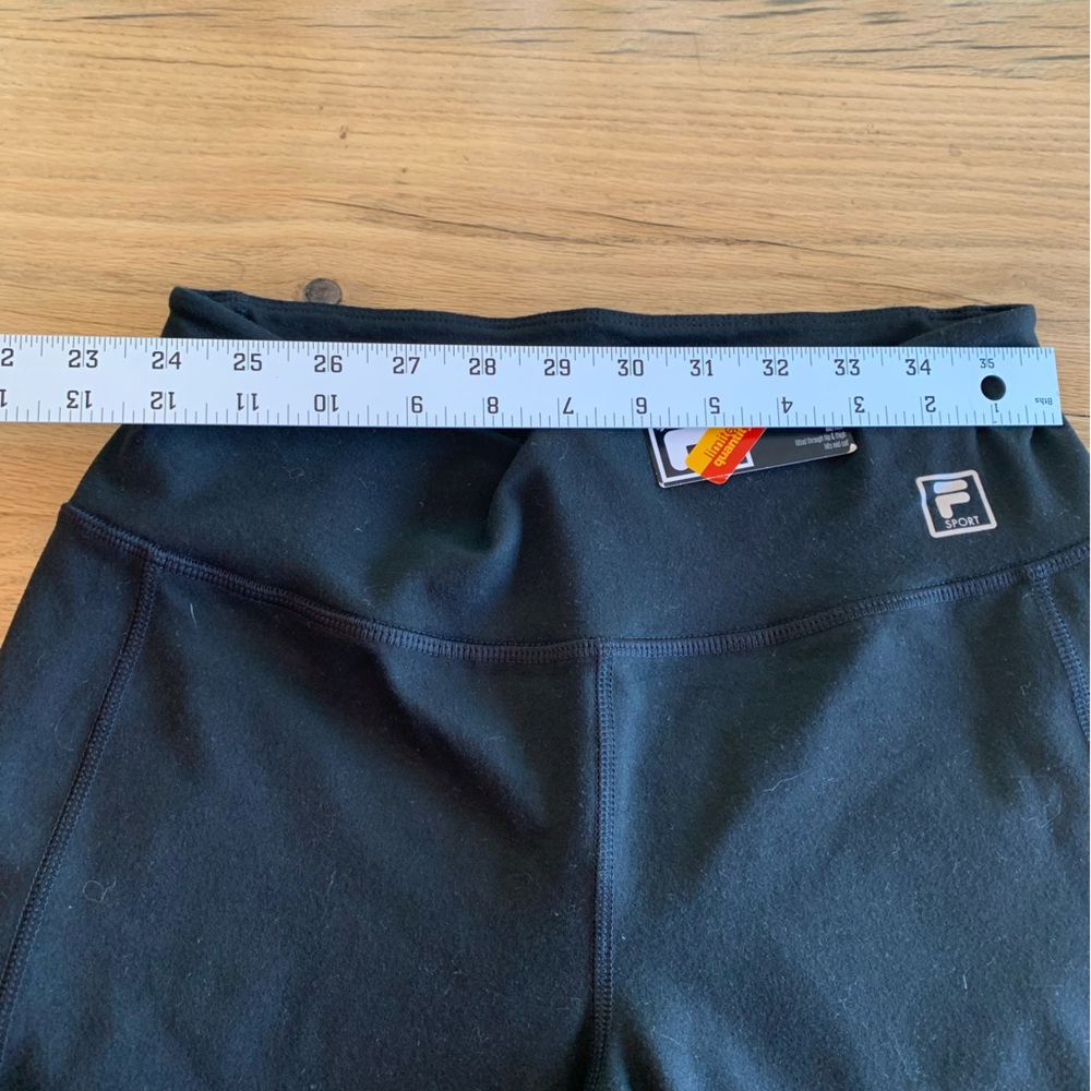 FILA Sport Capri Mid Rise Yoga Pant Black Women’s‎ Small NWT - Picture 5 of 8